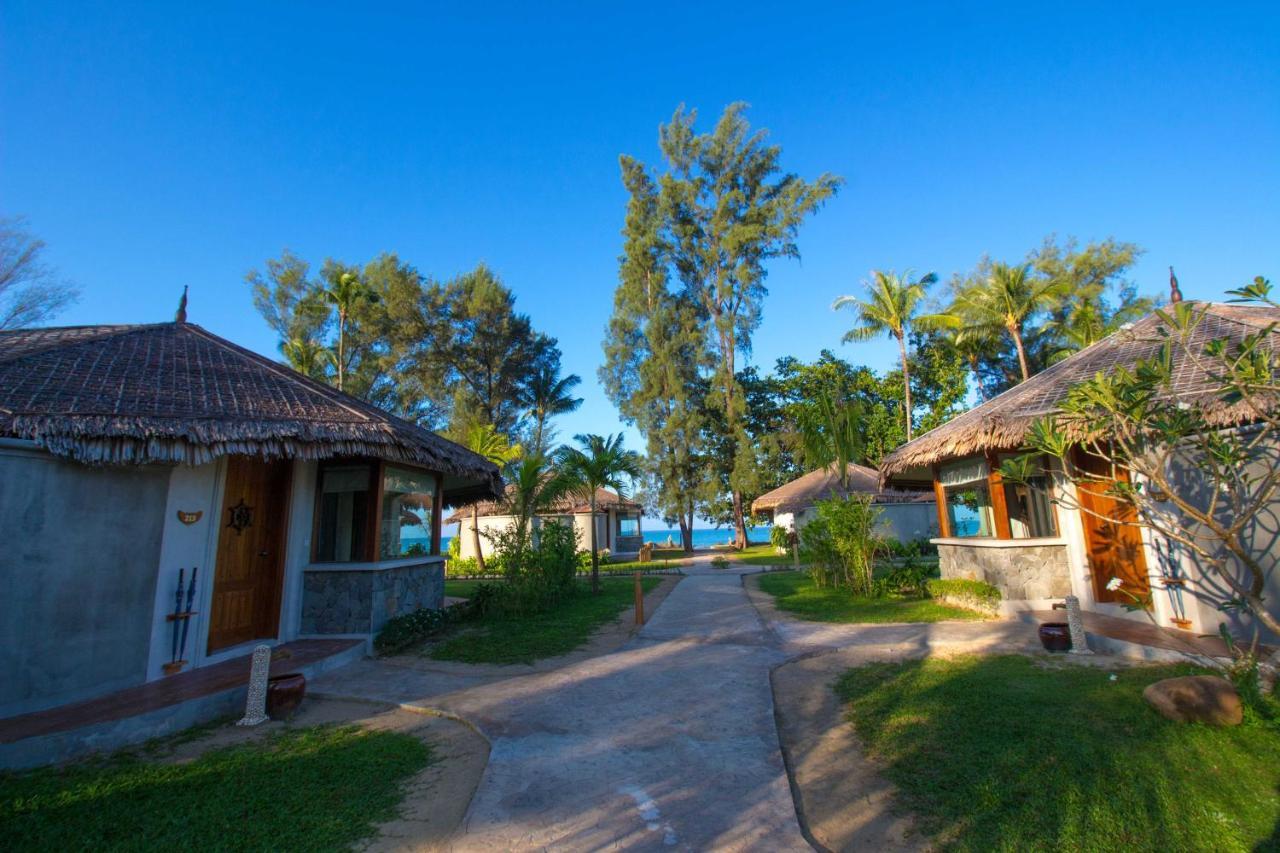 Pristine Mermaid Resort Ngapali Exterior photo